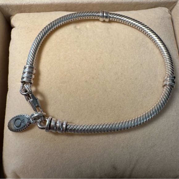 PANDORA 590700HV Silver Charm Bracelet 6”1/2 with Lobster Clasp - Picture 2 of 3